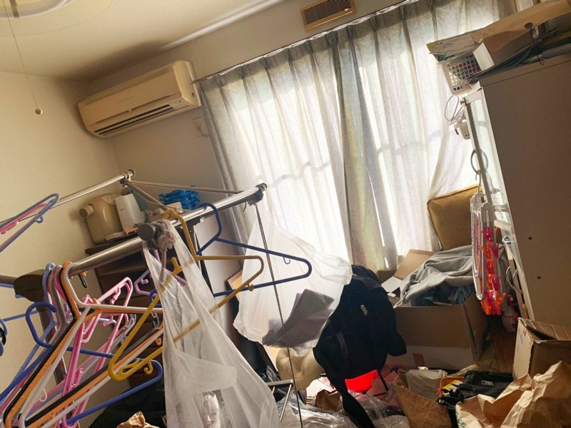 静岡県富士市のアパート（遺品整理）居室 ビフォー